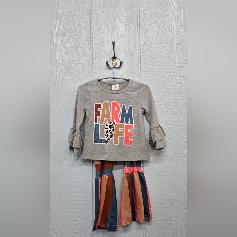 NWT Size 2 Farm Life Ruffle Bell Bottom Outfit